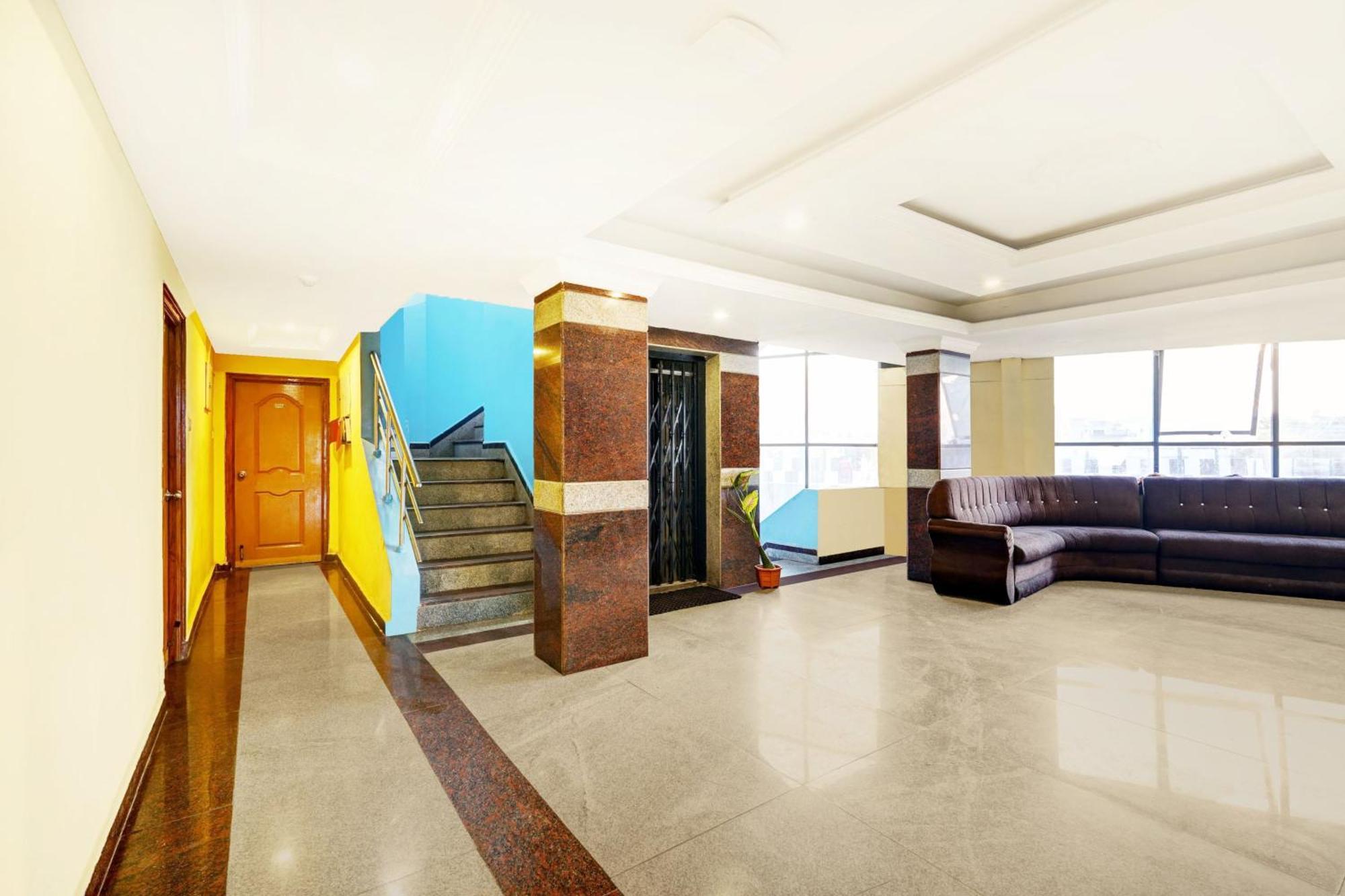 Super Hotel O Padmavathi Puram Near Railway Station Tirupati Zewnętrze zdjęcie